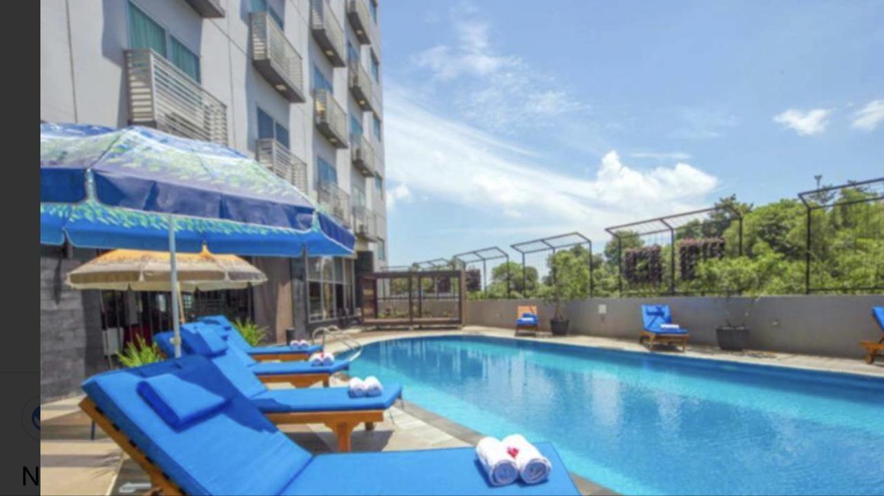 Studio Room Nagoya Mansion View Swimming Pool Buitenkant foto